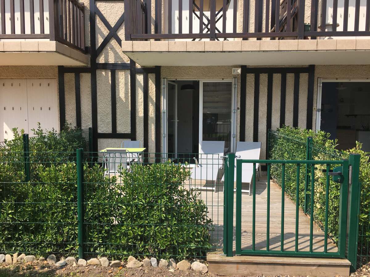 Studio front de mer avec terrasse et accès plage direct - Photo 10