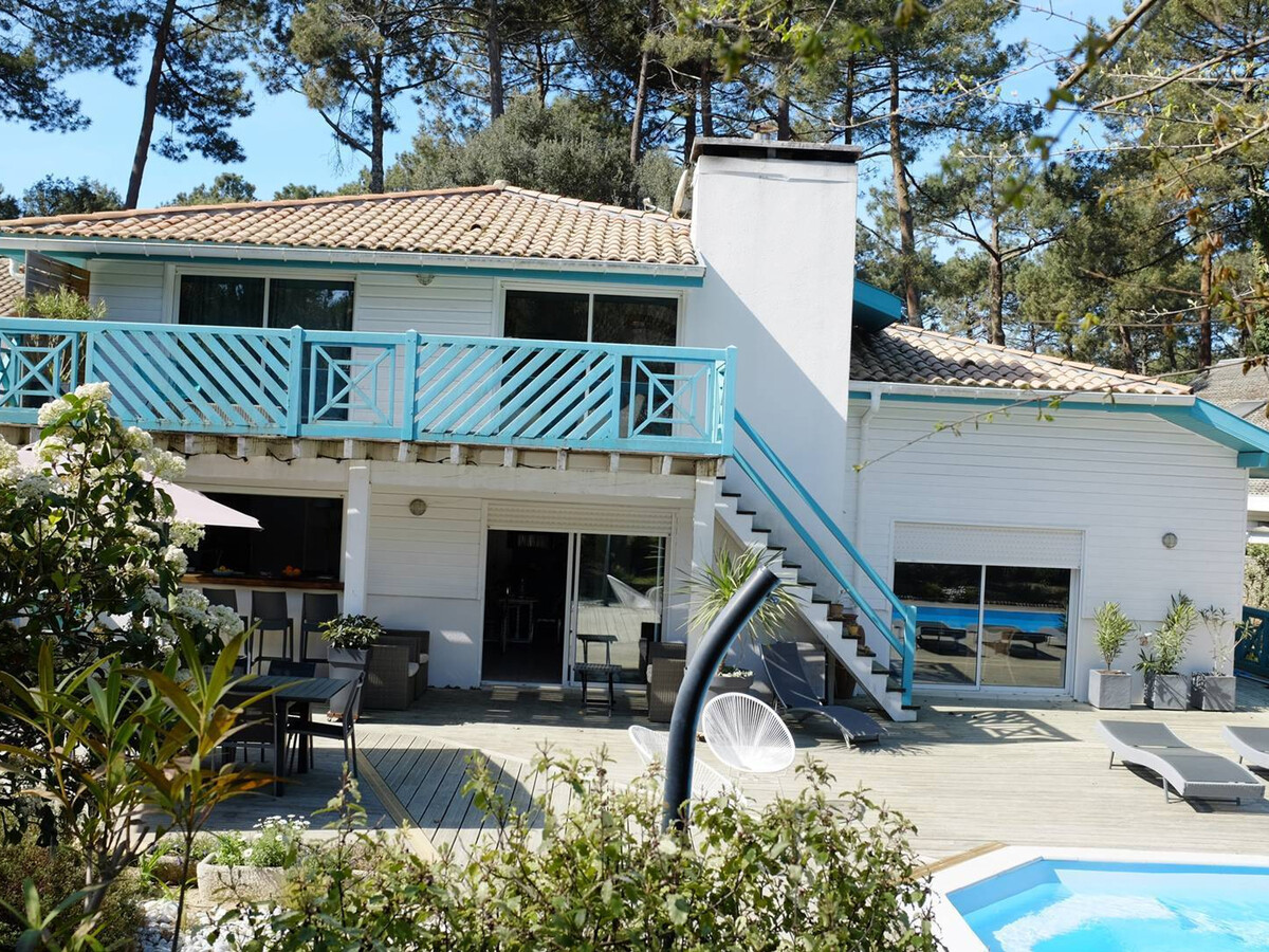 Spacieuse villa au golf avec piscine privée, parking, et services de conciergerie - Photo 2
