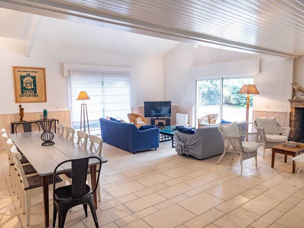 Spacieuse villa au golf avec piscine privée, parking, et services de conciergerie - Photo 13