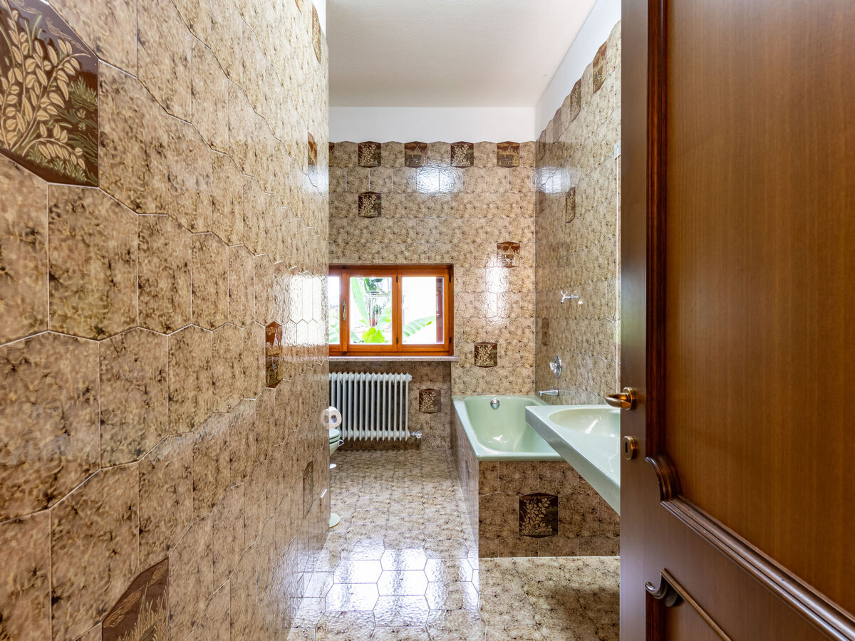Maison Claudio à Verbania, 6 chambres avec vue lac - Photo 34