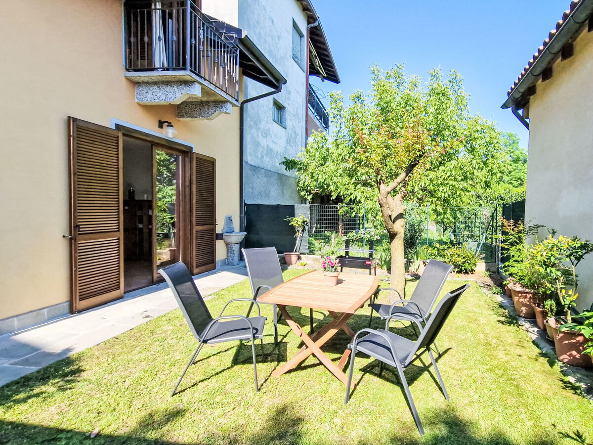 Maison 2 chambres avec jardin à Arizzano, 5 km du lac - Photo 2