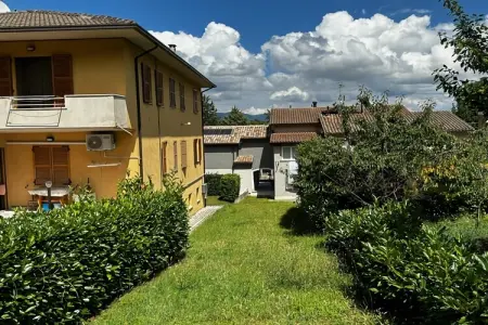 Location maison à Esanatoglia