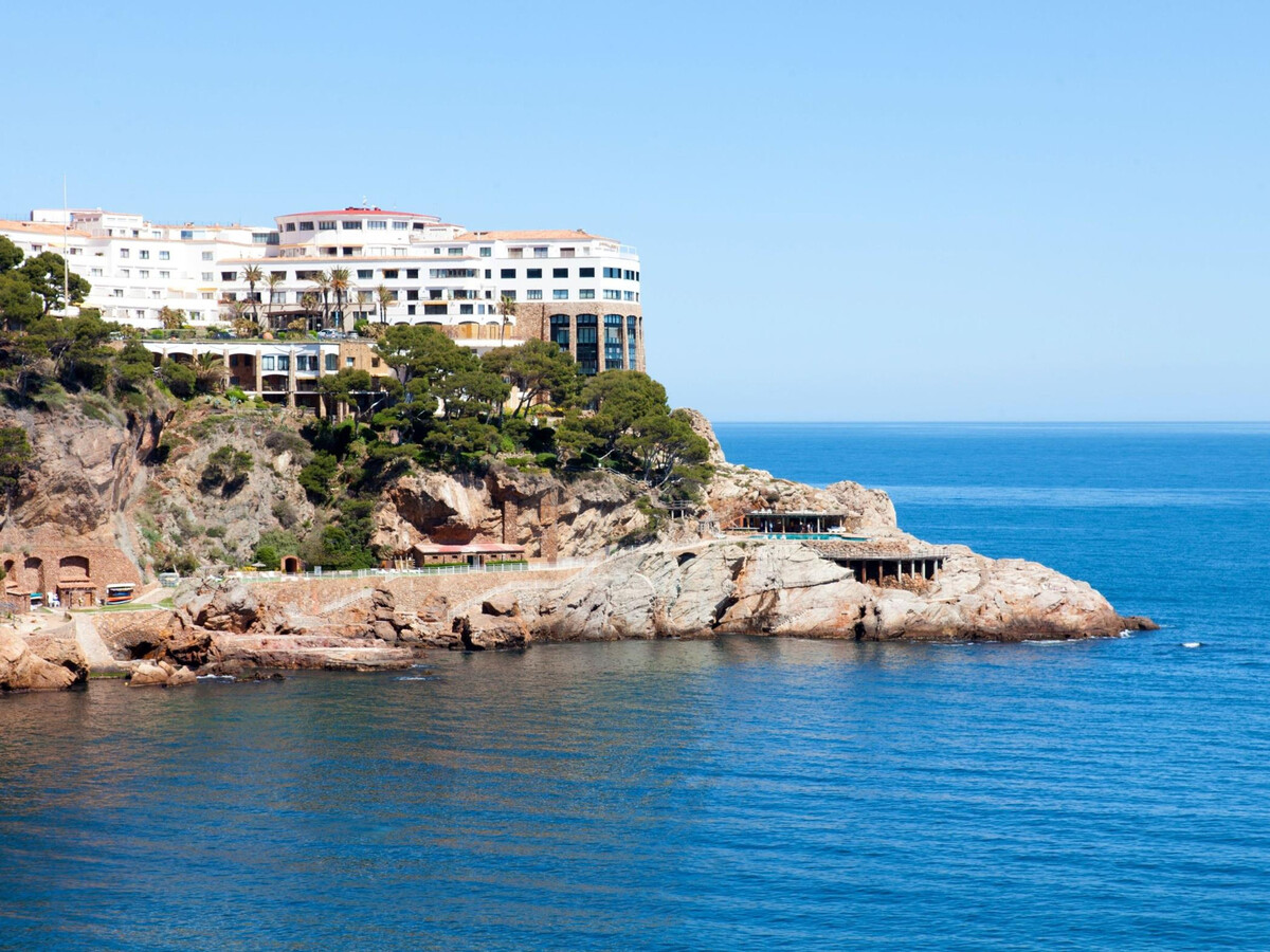 Duplex vue mer à Begur, piscine d'eau salée et accès direct plage - Photo 3
