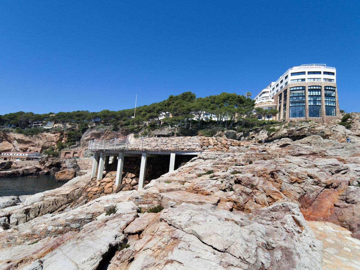 Duplex vue mer à Begur, piscine d'eau salée et accès direct plage - Photo 6