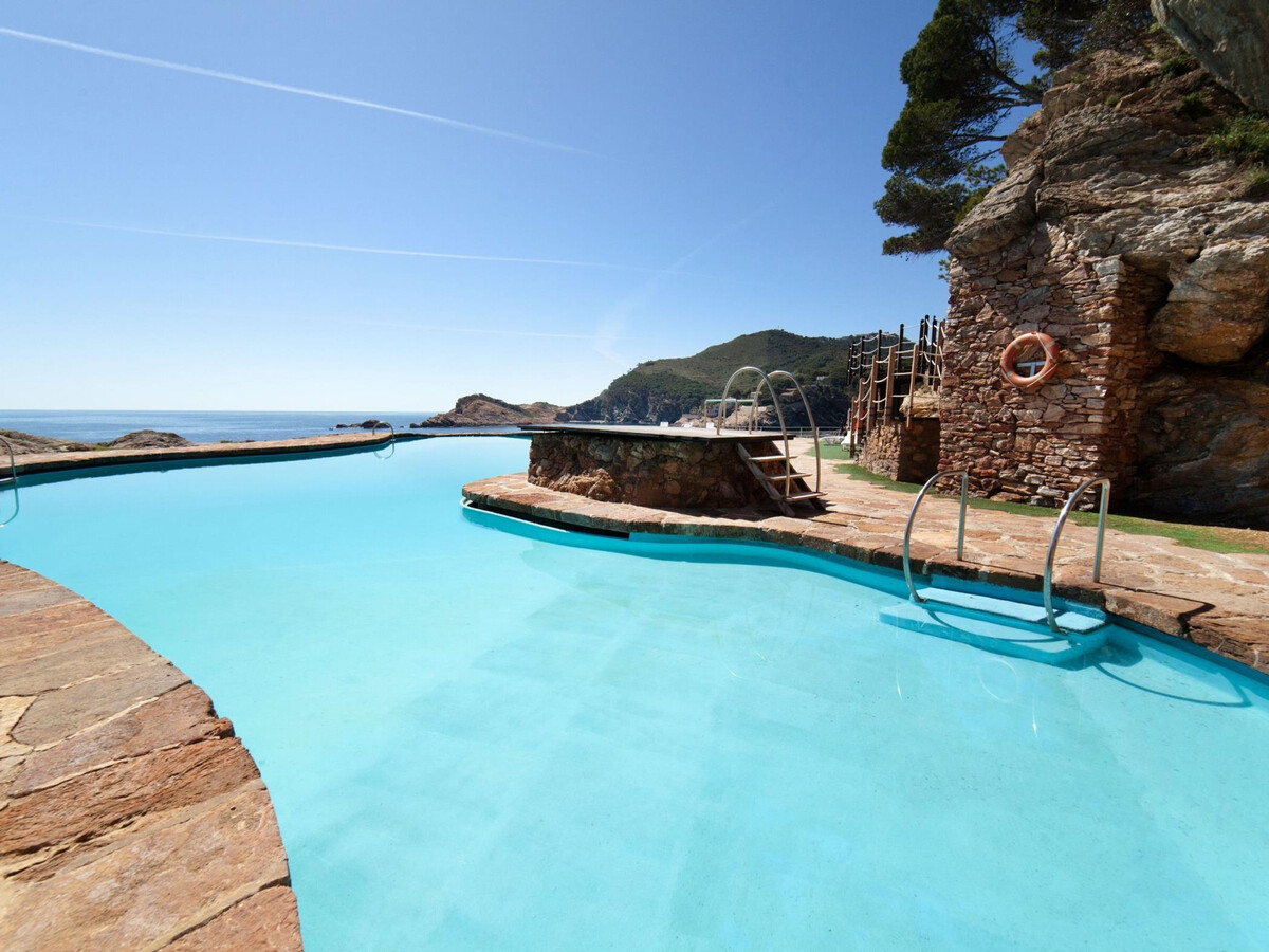Duplex vue mer à Begur, piscine d'eau salée et accès direct plage - Photo 11