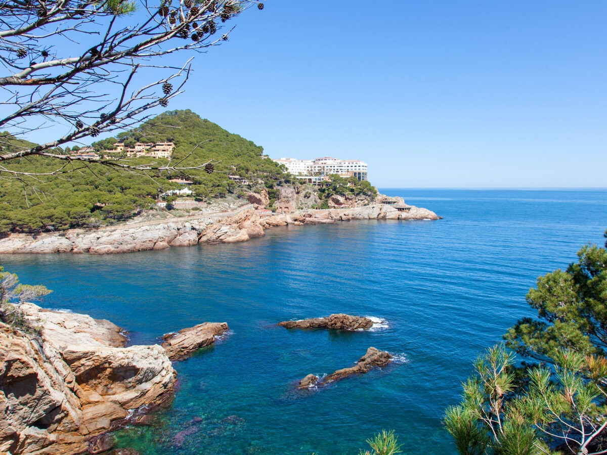 Duplex vue mer à Begur, piscine d'eau salée et accès direct plage - Photo 14