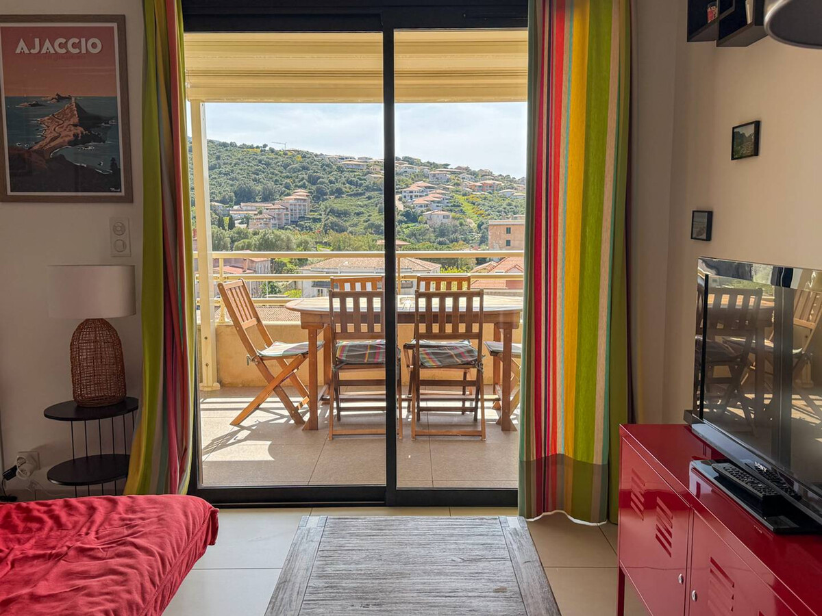 T2 climatisé Propriano avec terrasse vue mer et parking - Photo 5