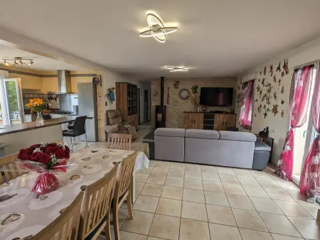 Gîte Douceurs des îles – 12 pers., piscine chauffée et jeux : photo 4