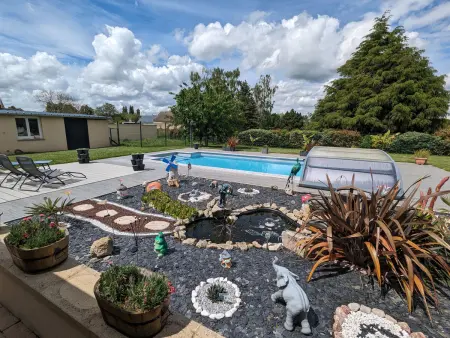 Gîte Douceurs des îles – 12 pers., piscine chauffée et jeux : photo 13