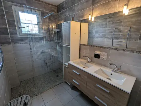 Gîte Douceurs des îles – 12 pers., piscine chauffée et jeux : photo 28