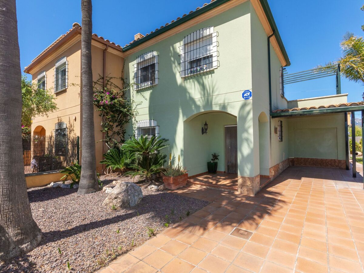 Sol – Maison 3 chambres avec piscine à Miami Platja - Photo 25