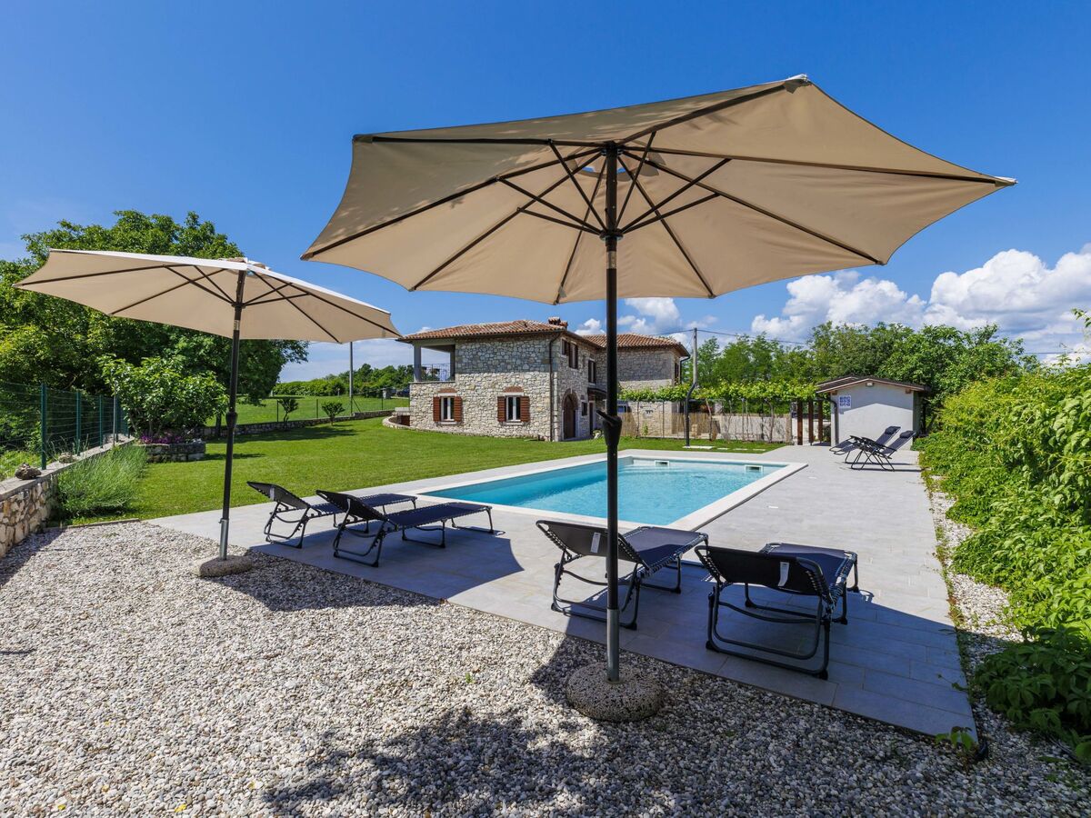Old Stone Villa avec piscine privée à Labin - Photo 1