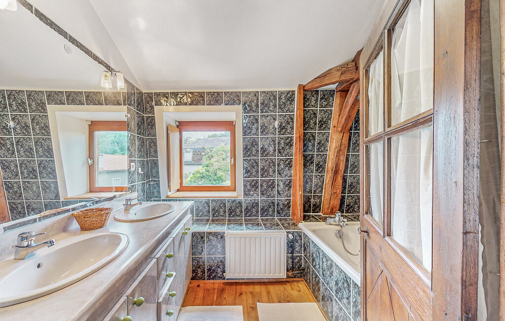 Maison Pierre 250m² avec Piscine Privée à Couhe - Photo 30