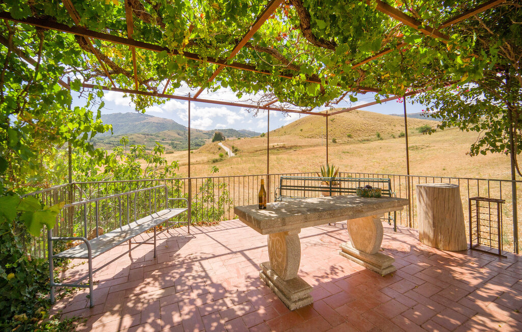 Maison 6 personnes à Palazzo Adriano - Photo 2
