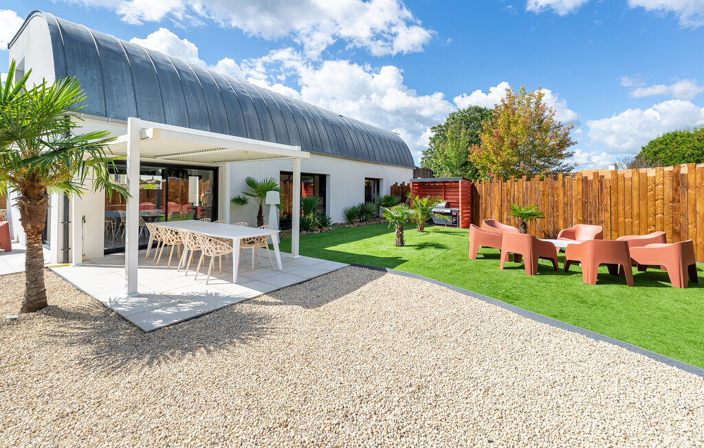 Maison 5 chambres avec piscine chauffée à Saint-Aignan-Grandlieu - Photo 2