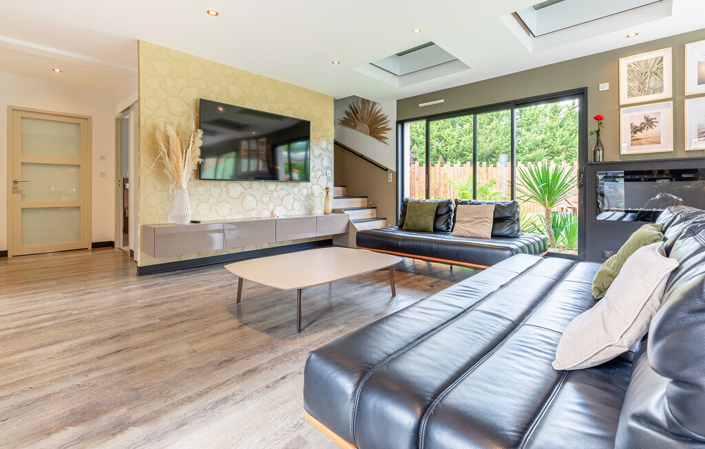 Maison 5 chambres avec piscine chauffée à Saint-Aignan-Grandlieu - Photo 4