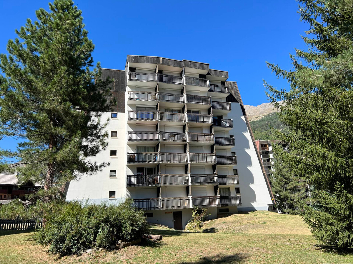 Appartement 37m² parking privé à La Salle-les-Alpes - Photo 13