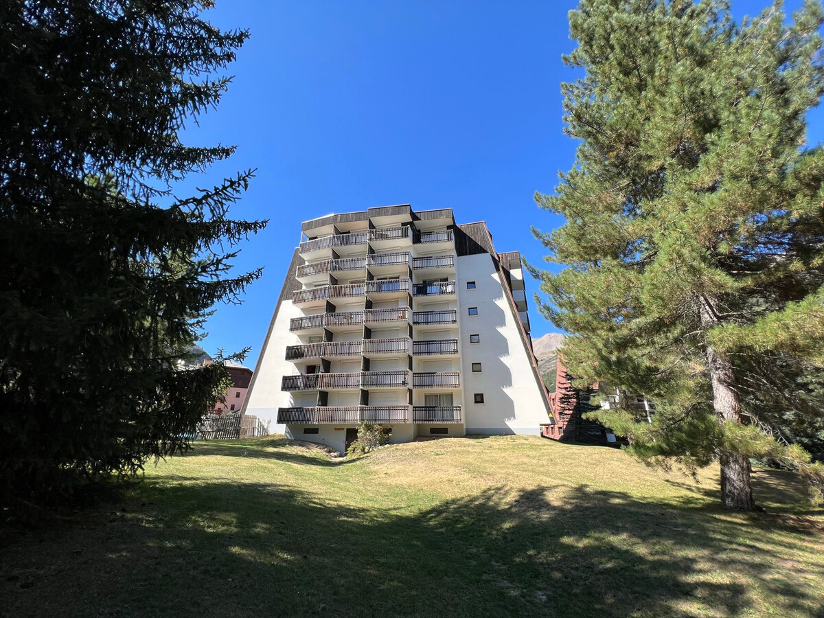 Studio 27 m² rénové - Cœur de station La Salle-les-Alpes - Photo 11