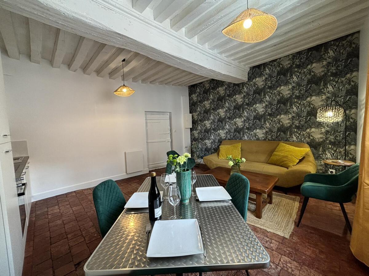 Duplex historique Moulins, 2 chambres, à côté du Jacquemart - Photo 8