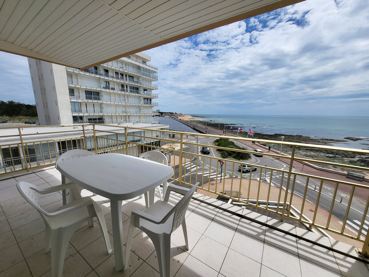 Appartement 3 pièces vue mer, terrasse et garage, 150m plage - Photo 1