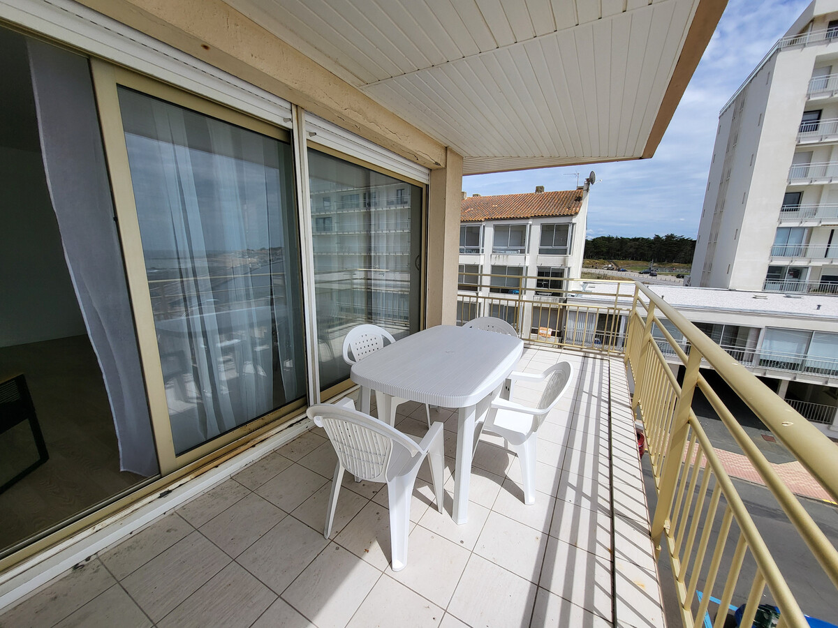 Appartement 3 pièces vue mer, terrasse et garage, 150m plage - Photo 6