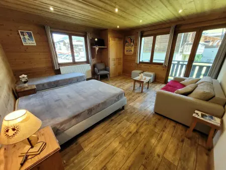 Location appartement à Les Gets, Appartement familial confortable aux Gets, capacité 4 personnes, balcon et WiFi