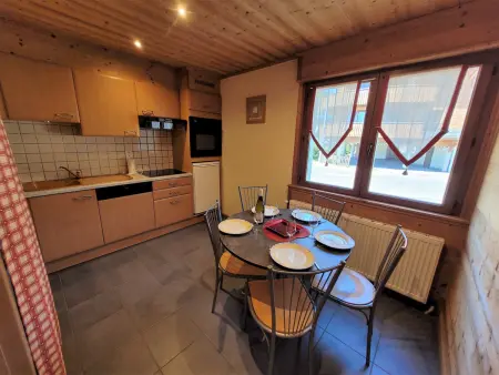 Appartement 37 m² aux Gets, balcon Est, 4 personnes : photo 4