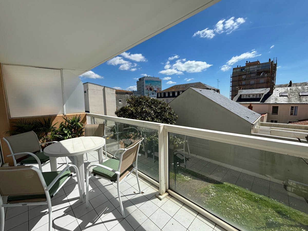 Appartement 2 étoiles avec balcon plein sud à 100m de plage - Photo 1