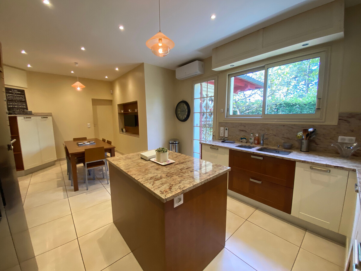 Villa 280m² piscine intérieure, 5 chambres à Arcachon - Photo 17