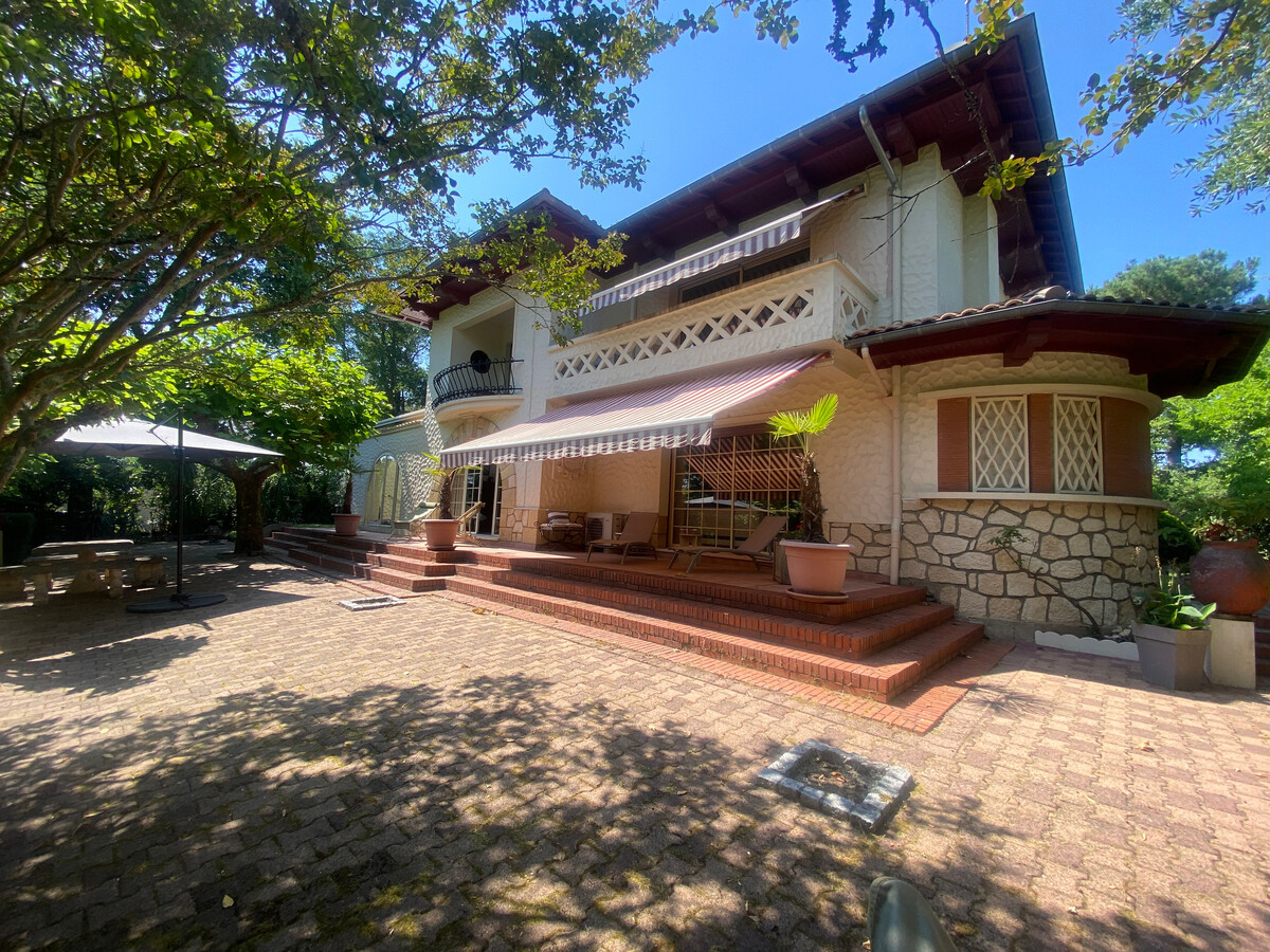 Villa 280m² piscine intérieure, 5 chambres à Arcachon - Photo 32