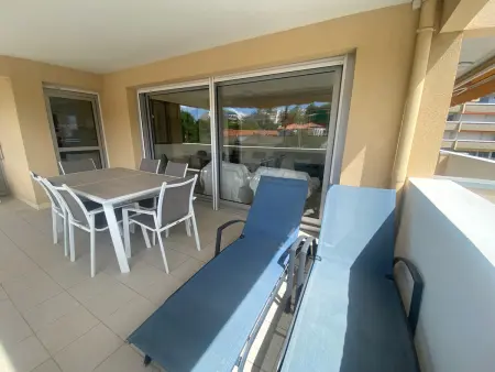 T3 rénové face plage Arcachon, terrasse et parking : photo 10