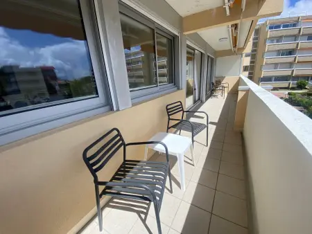 T3 rénové face plage Arcachon, terrasse et parking : photo 14
