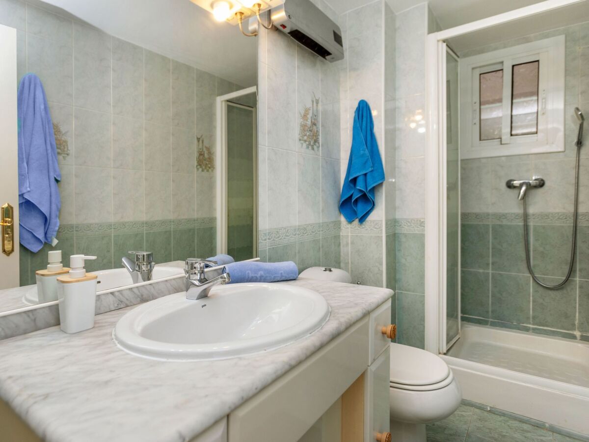 Appartement Residencial Cap Salou, vue mer à 5 m - Photo 12