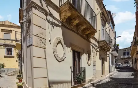 Location maison à Noto