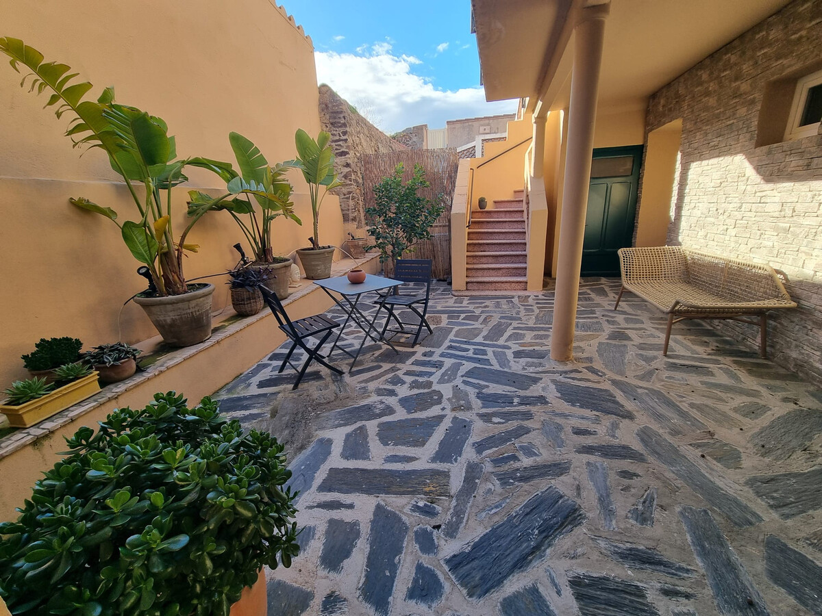 Maison T3 rénovée à Collioure, vue mer et montagne - Photo 1