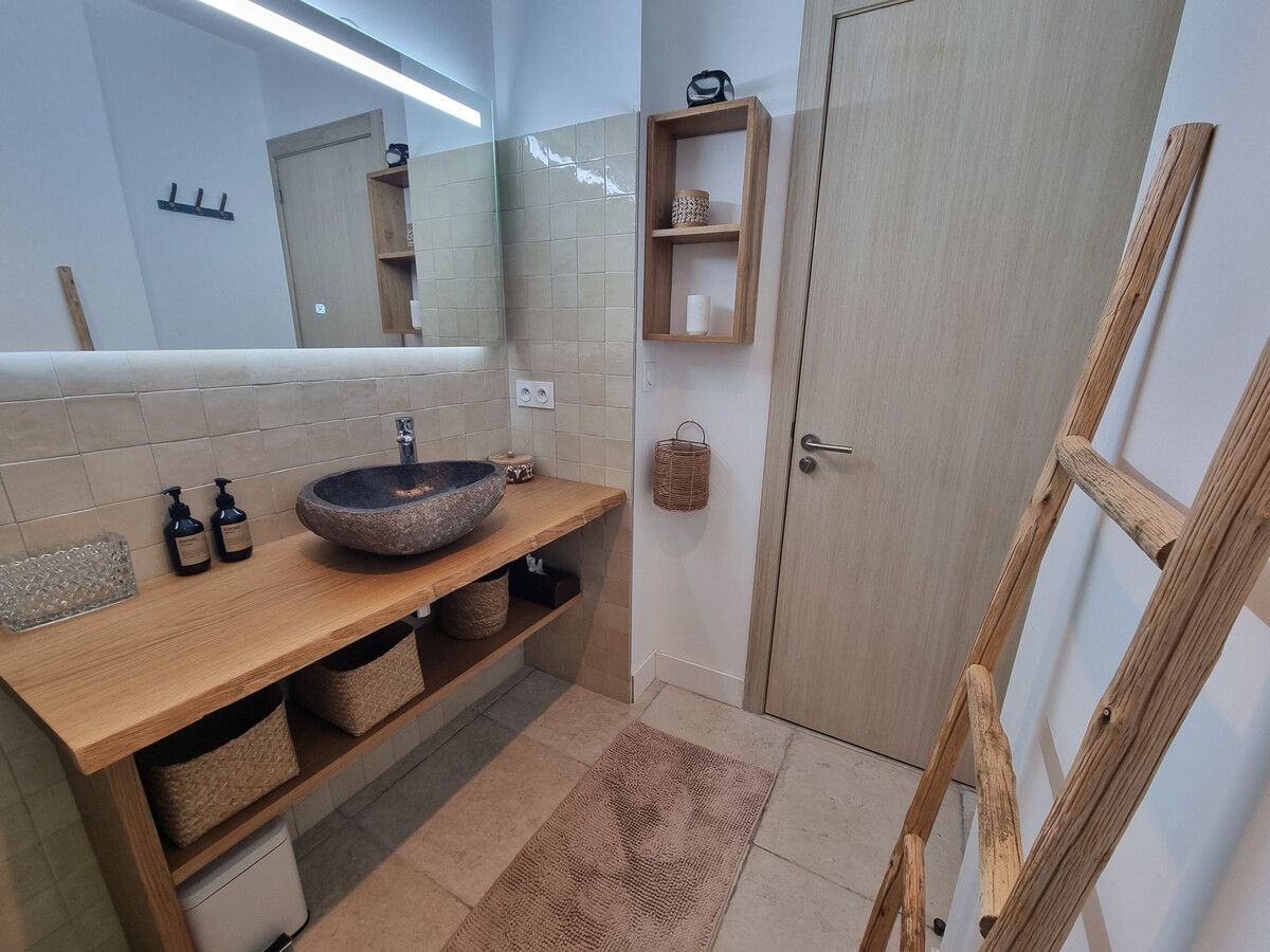 Maison T3 rénovée à Collioure, vue mer et montagne - Photo 20