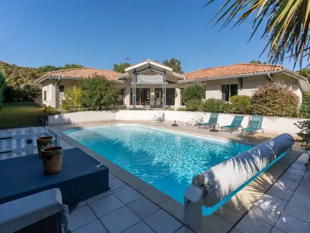 Villa 8 pers., piscine chauffée et golf à Biscarrosse : photo 2