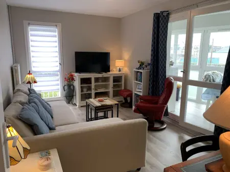 T2 Cabourg : loggia 10 m², ascenseur, plage à pied : photo 2