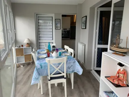 T2 Cabourg : loggia 10 m², ascenseur, plage à pied : photo 5