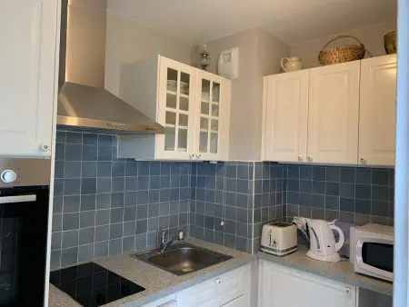T2 Cabourg : loggia 10 m², ascenseur, plage à pied : photo 9