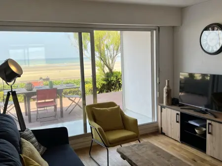 Appartement 2P vue mer avec accès direct plage, Cabourg : photo 2