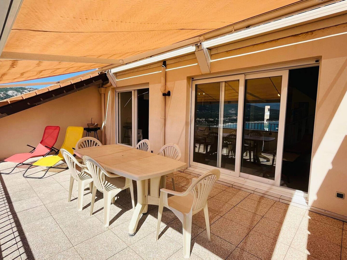 Appartement 3 chambres vue mer à Calvi, garage inclus - Photo 18
