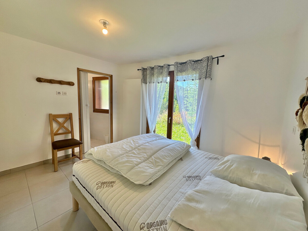 T3 Vars pied des pistes, terrasse solarium et parking - Photo 14