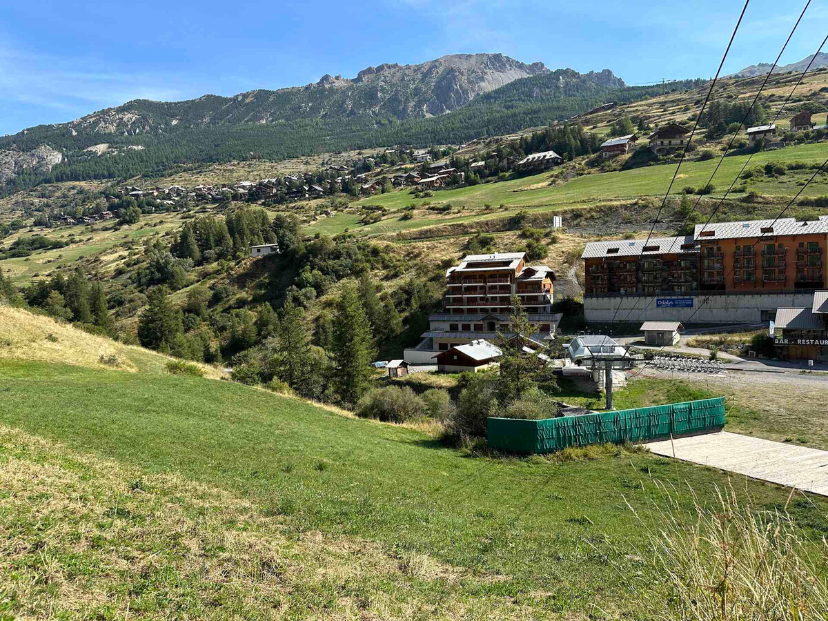 T3 Vars pied des pistes, terrasse solarium et parking - Photo 19