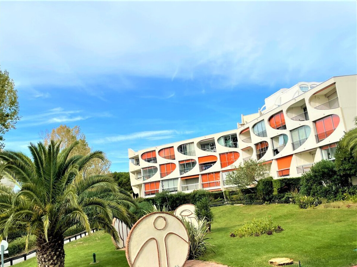 Studio rez-de-jardin avec parking à 10 min de plage - Photo 10