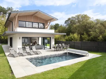 Location villa à Seignosse, Villa de Luxe à Seignosse: Golf, Piscine Chauffée, Proche Plages