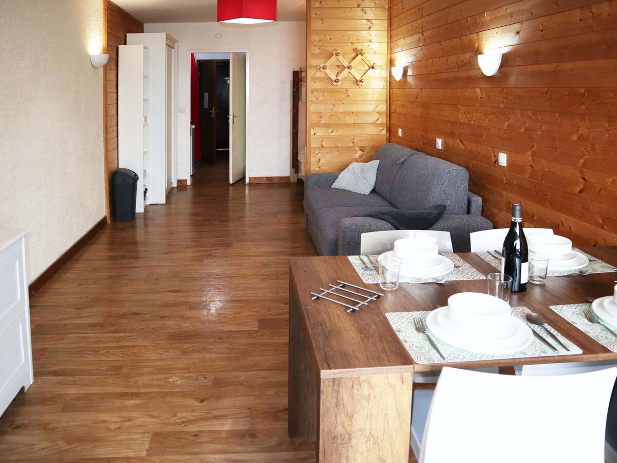 Studio 4 pers. face aux pistes, balcon sud aux Orres - Photo 2
