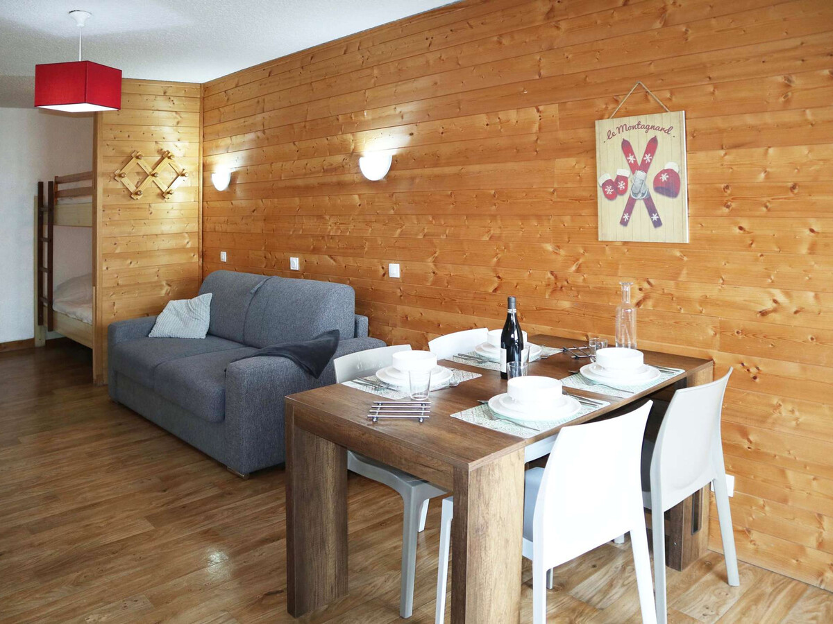 Studio 4 pers. face aux pistes, balcon sud aux Orres - Photo 3