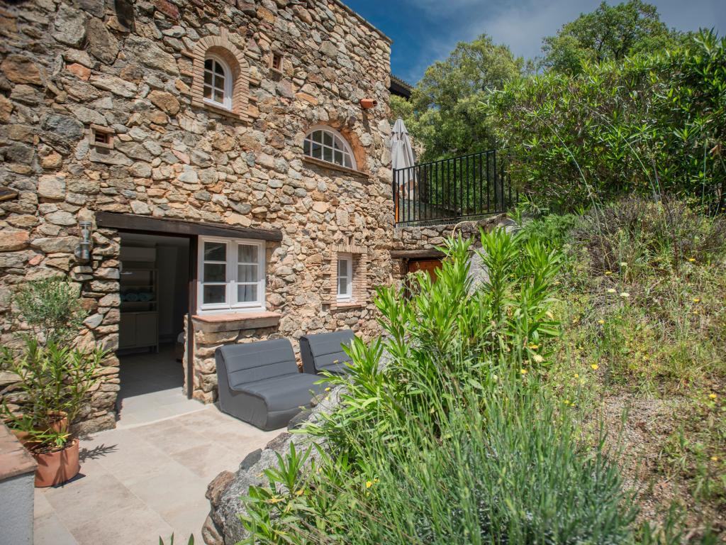 Maison provençale avec piscine chauffée, Le Plan de la Tour - Photo 11