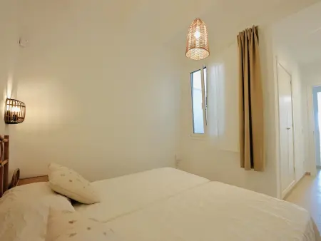 Appartement front de mer rénové, 10 m de la plage : photo 12
